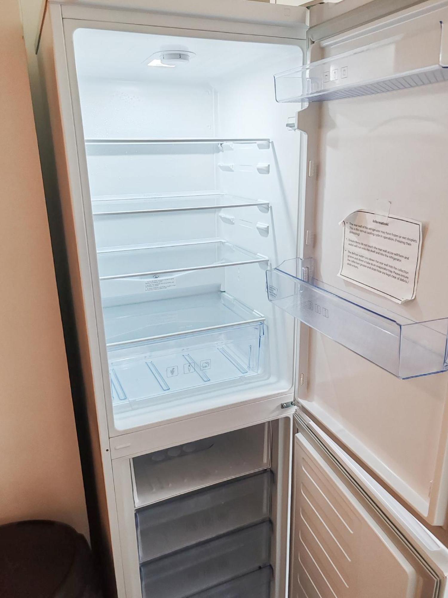 1-Bedroom Flat With Small Garden & Paid Parking In Finsbury Park, Highbury Londen Buitenkant foto